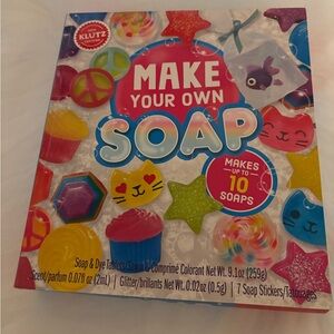 KLUTZ make your own soap kit
